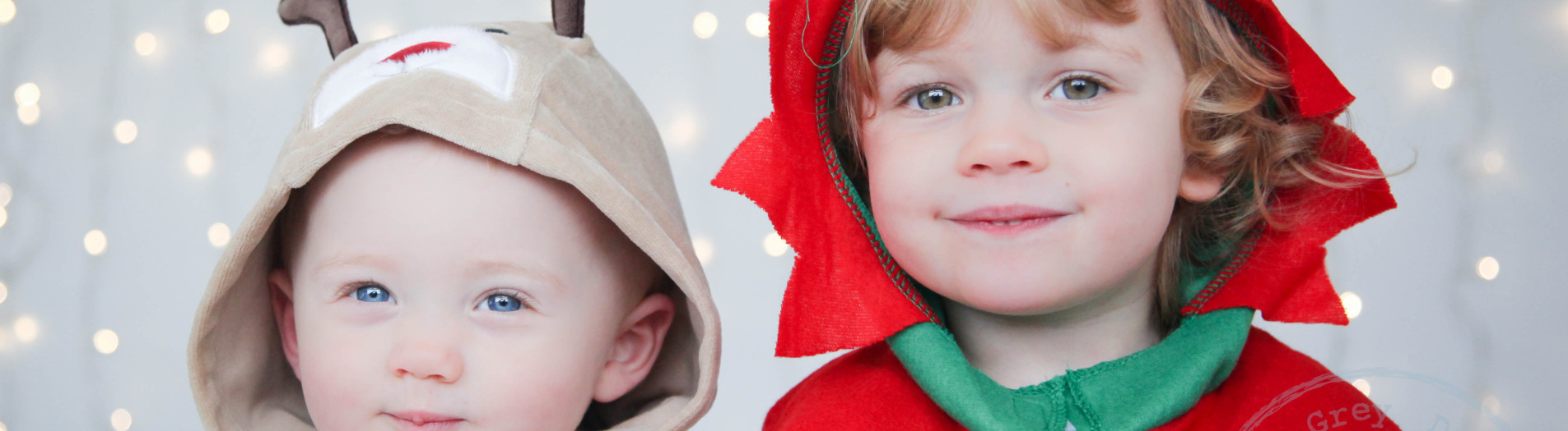 Lyra and Amber's Christmas Session