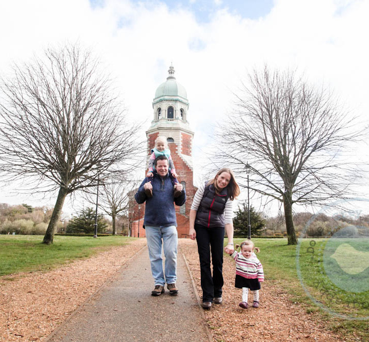 Family Session at Victoria Country Park - Hampshire Lifestyle Photography
