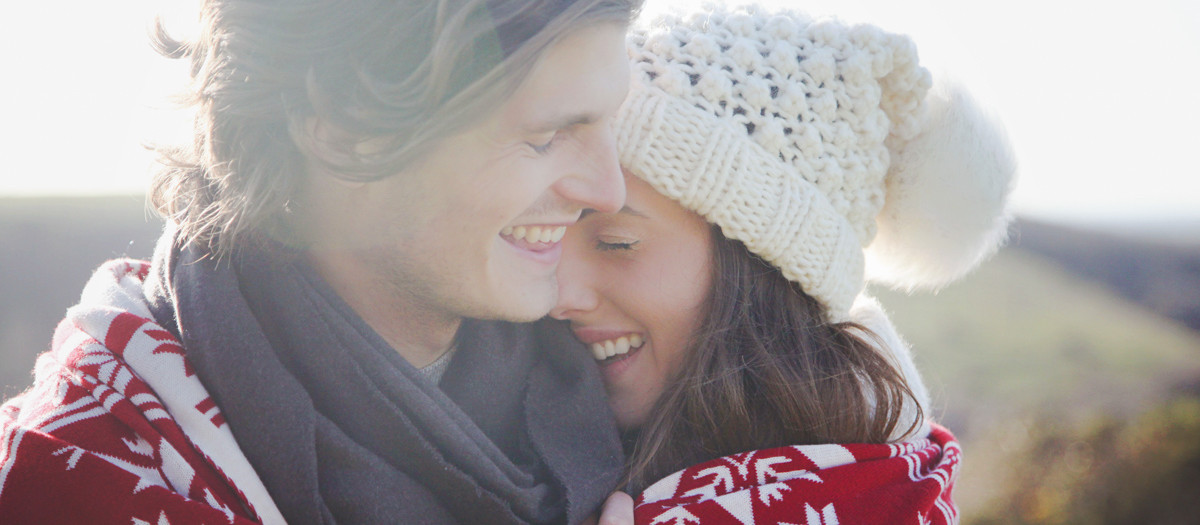 Barney and Ashley - A Winter Engagement Shoot - Hampshire