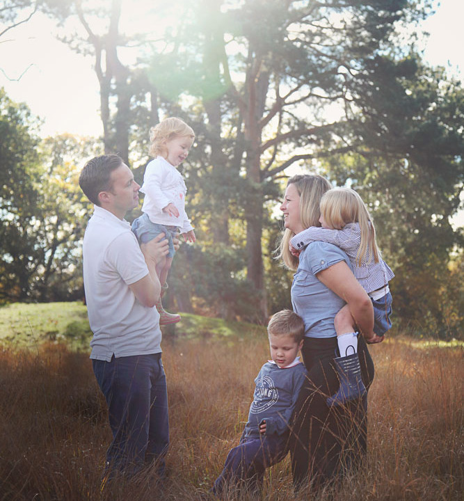 Esther, James and Family - Autumnal Photoshoot in Petersfield