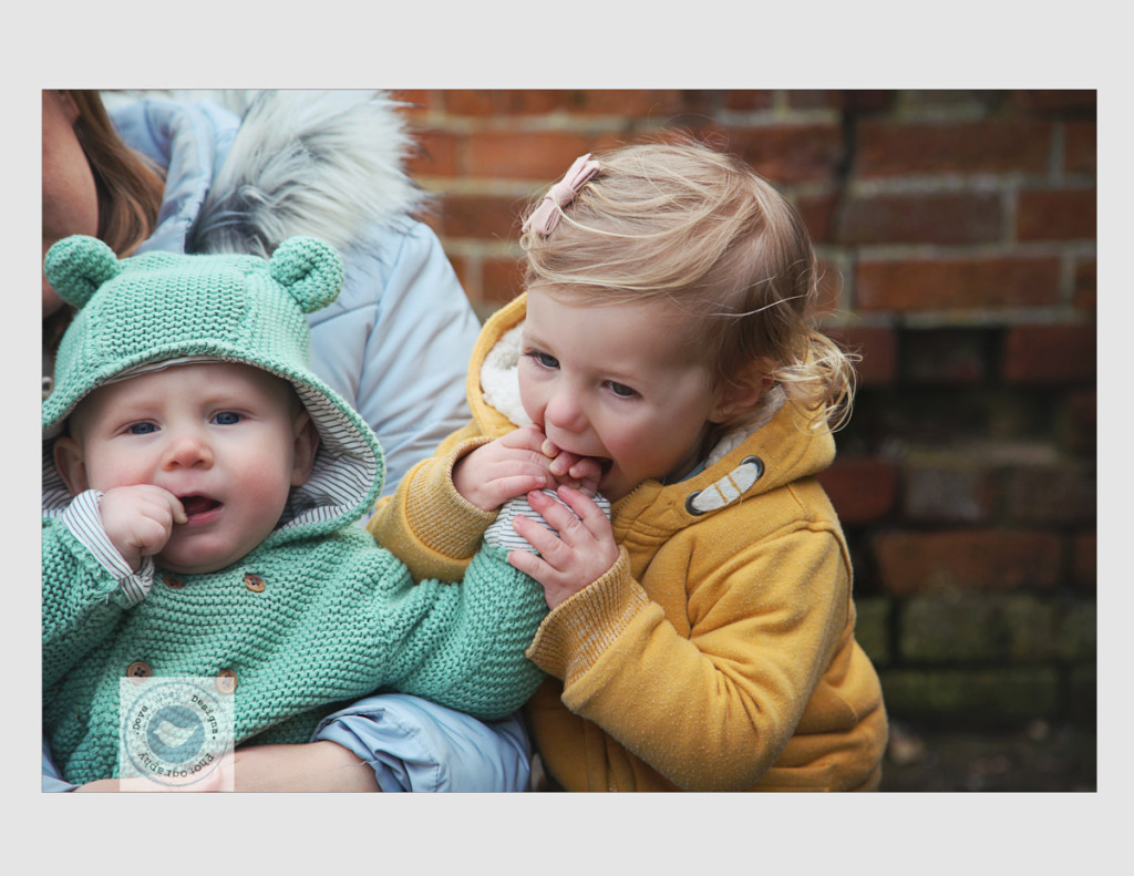 Relaxed.Outdoor.Familyphotoshoot.Southsea (13)